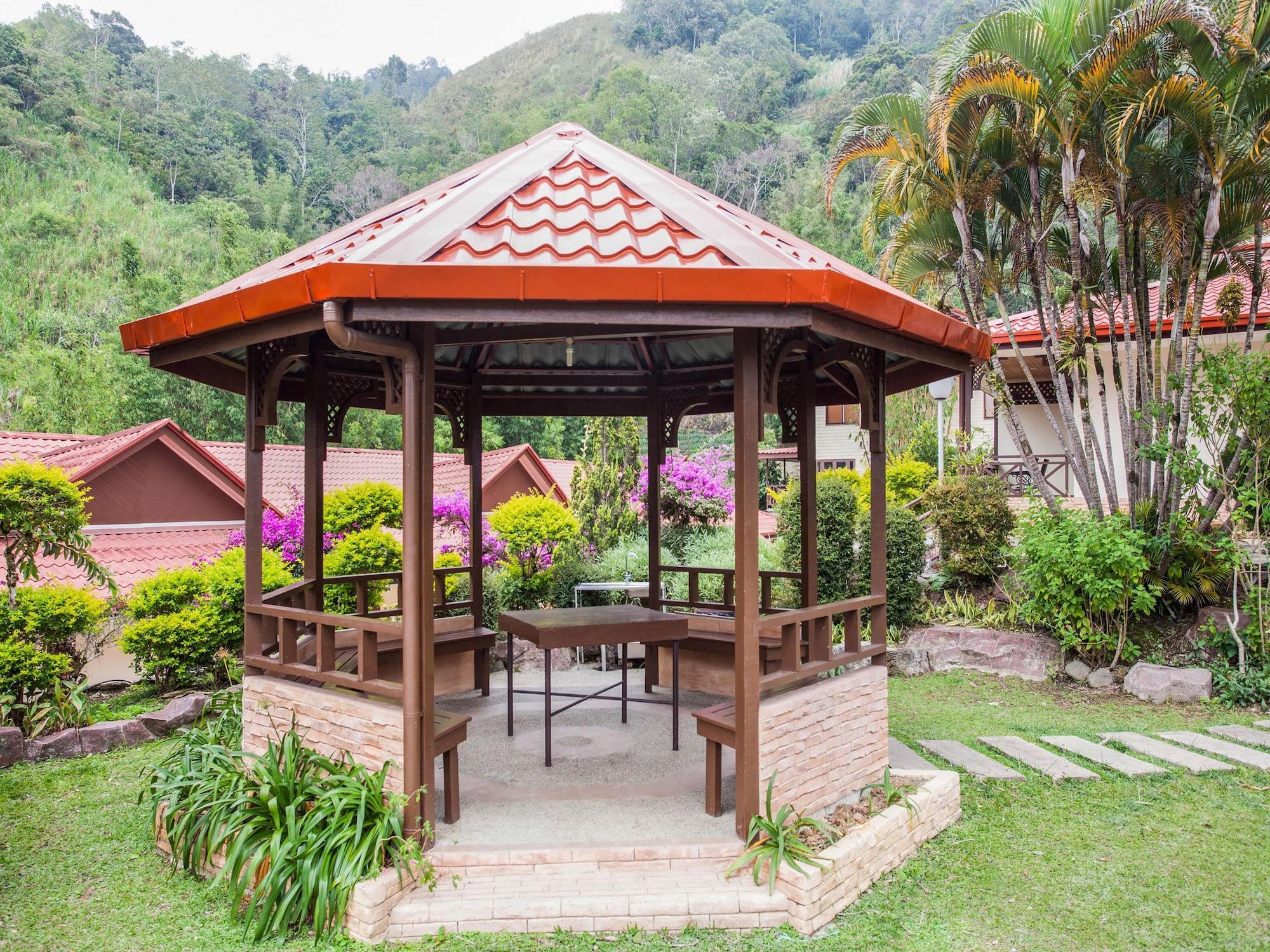 Super Oyo 89300 Zen Garden Resort Kundasang Exterior photo